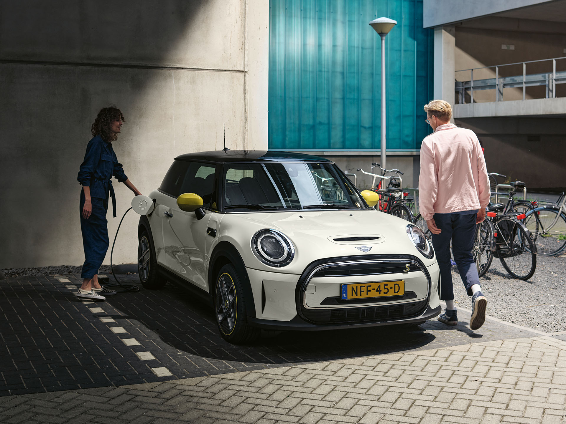 Electric Mini Types MINI ELECTRIC | MINI Singapore