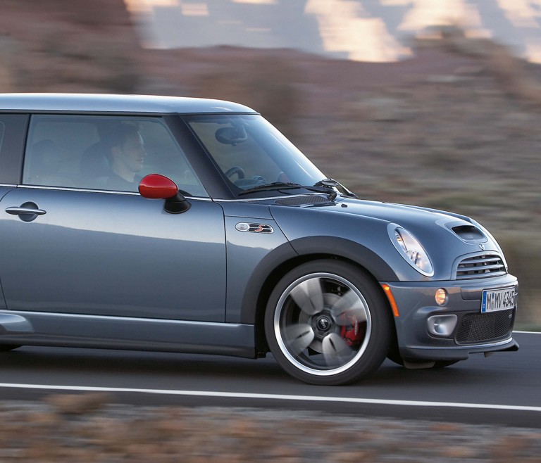 MINI Cooper S – John Cooper Works GP Kit